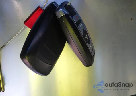 2015 BMW 740I из США, поврежденный, VIN WBAYA6C59FGK16663